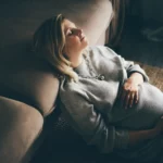 Quando si mette la collana chiama angeli