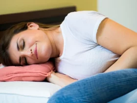 Crampi e dolori in gravidanza: cosa è normale?